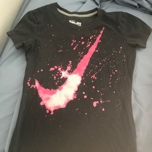 Nike t-shirt